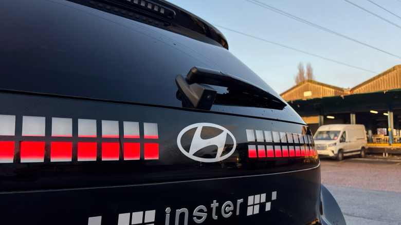 Hyundai INSTER 85kW 02 49kWh 5dr Auto Electric Hatchback